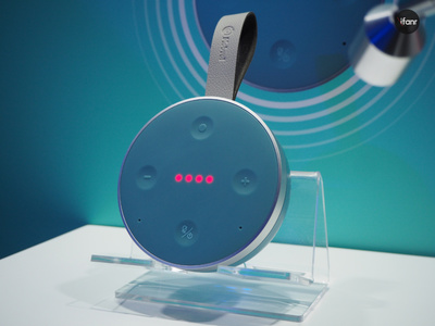 智能音箱只能擺家里？出門問問Tichome Mini，讓AI助手如影隨形